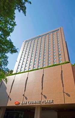 �G�[�X�i�s�a�FANA�N���E���v���U�z�e���L��